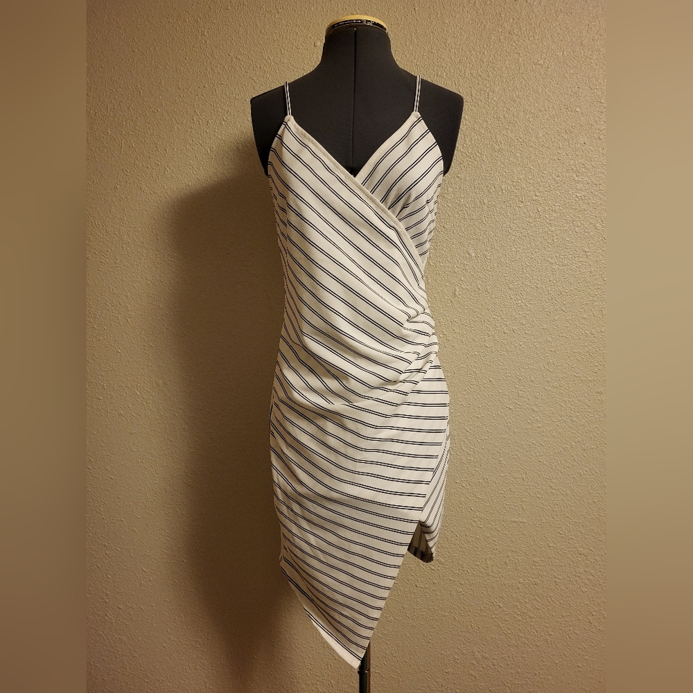 Mind Code White & Black Pinstripe Knit Wrap Dress Size Large
